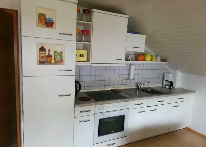 Ferienwohnung / Monteurswohnung in ruhiger Waldlage